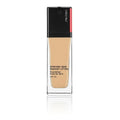 Base de maquillage liquide Shiseido Synchro Skin Radiant Lifting Nº 230 Alder Spf 30 30 ml