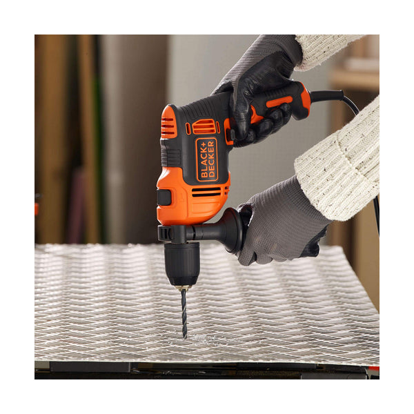 Komplet in dodatki za vrtanje Black & Decker BEH710K-QS 230 V 710 W