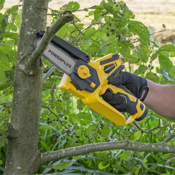 Electric Chainsaw Powerplus POWXG1045