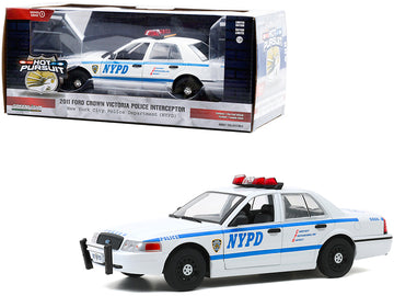 2011 Ford Crown Victoria Police Interceptor \"New York City Police Department\" (NYPD) White \"Hot Pursuit\" Series 1/24 Diecast Model Car by Greenlight