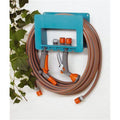 GARDENA Porte tuyau mural bleu – Pour tout tuyaux GARDENA – Porte accessoire intégré – Installation facile – Garantie 5 ans (238-20)